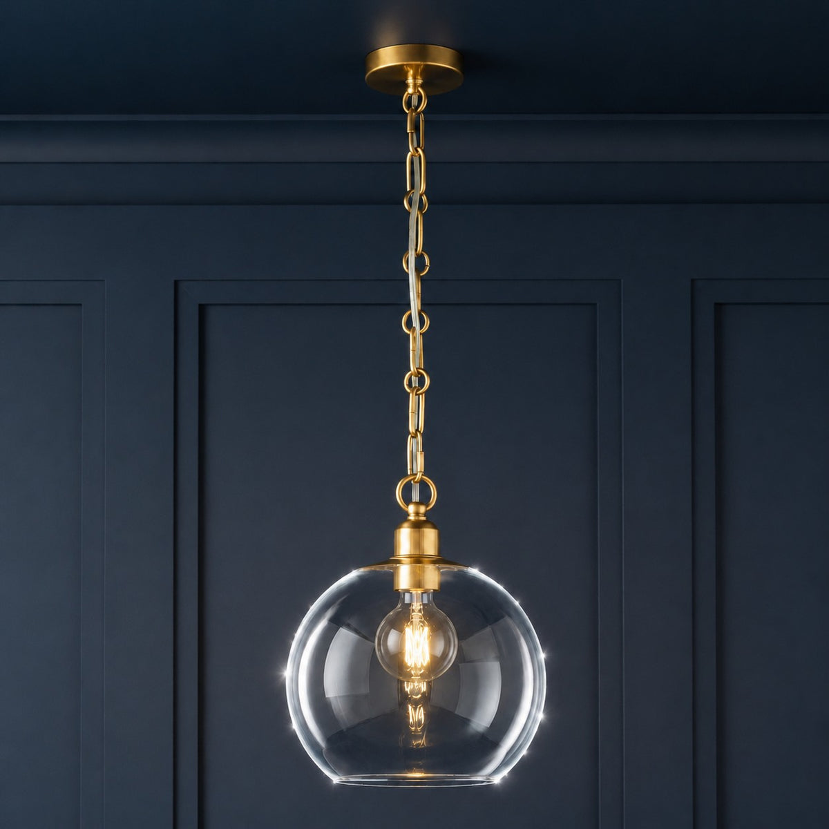 Round Clear Glass & Gilt Chain Pendant