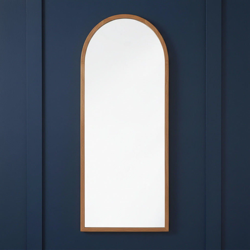 Tall, natural Oak frame and lots of mirror !!! Perfect to lean against a bedroom or dressing room wall. It will add glamour and extra light to your room.&nbsp; Rare to find an Oak framed mirror in this arched design.&nbsp; Superb hall mirror, would look great in a kitchen or dining room and in a Scandi style living room.&nbsp;&nbsp; Natural frames work well in a clean uncluttered interior.


H: 180 cm W: 80 cm