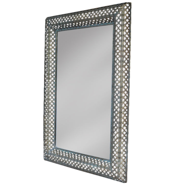 An interesting feature mirror finished in a bronze metal finish interlinked in a lattice style. A great, decorative mirror which will lift any interior and add a Moroccan feel.
