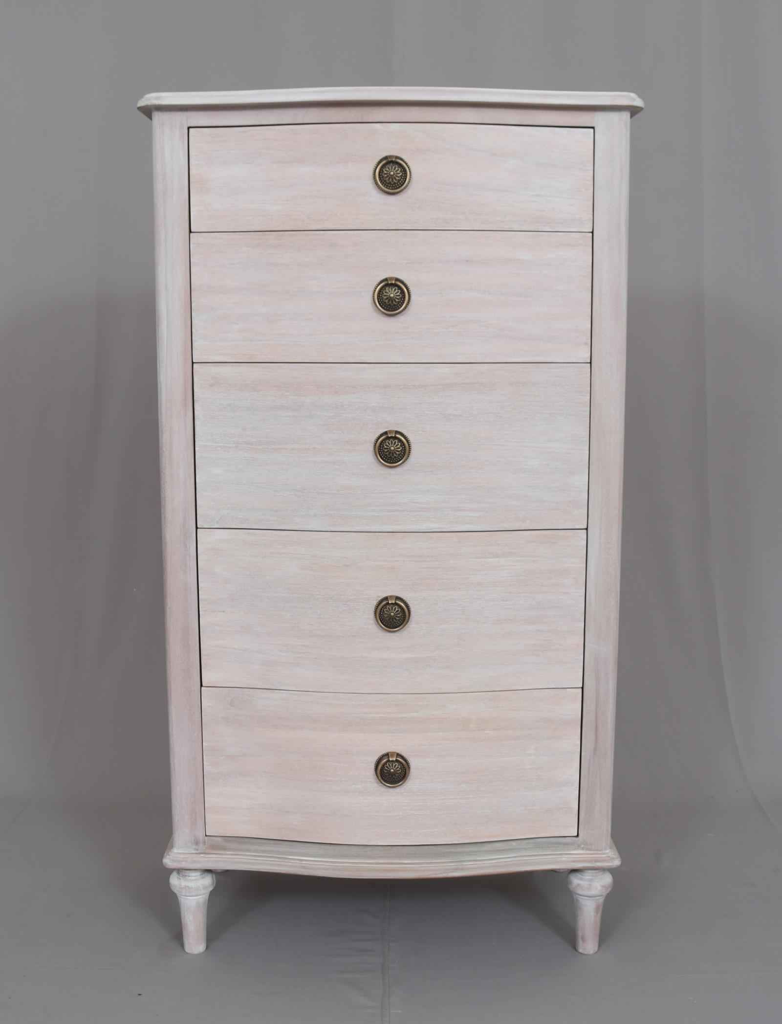 A beautiful five drawer tallboy of superior hardwood quality.&nbsp; This is a very pretty piece made from mahogany wood, finished in an soft white wash veneer finish. The off white finish has warm tones and it's matt, slightly weathered appearance results in a light and airy Skandi feel. Perfect for any living room or bedroom as its neutral finish allows it to blend seamlessly with different color schemes and other furniture styles.&nbsp;&nbsp; A timeless classic storage chest designed to give permanence to